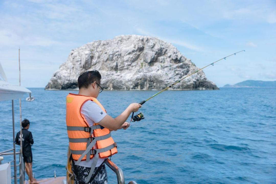 Con Dao Backpacker - Loco Camping Chi Khu Co Ong Esterno foto