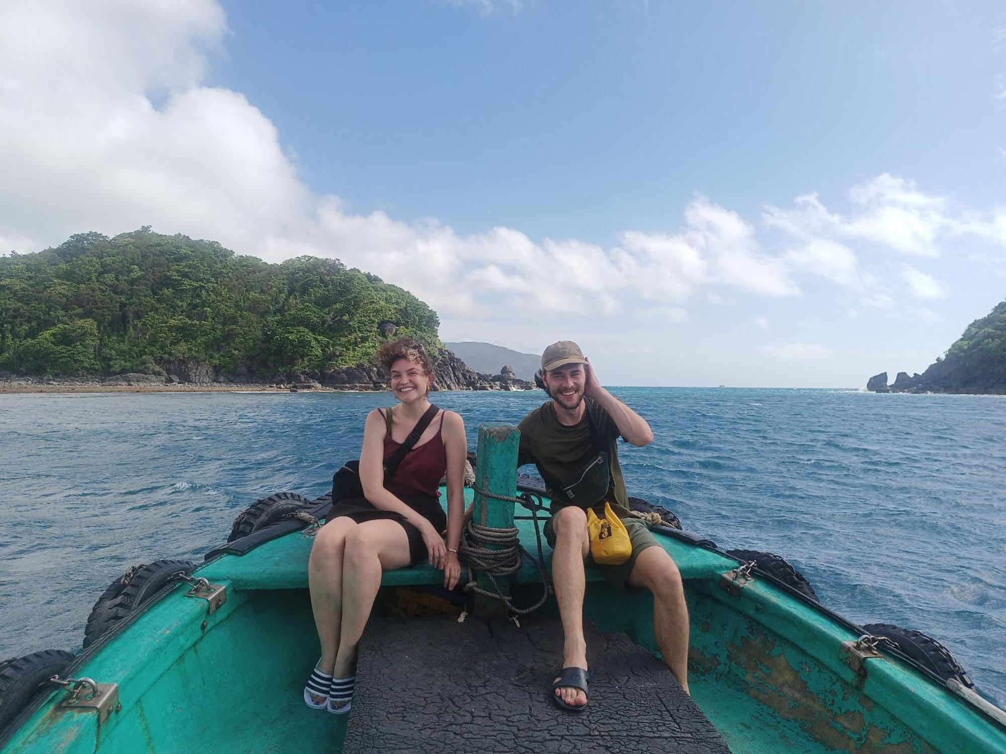 Con Dao Backpacker - Loco Camping Chi Khu Co Ong Esterno foto